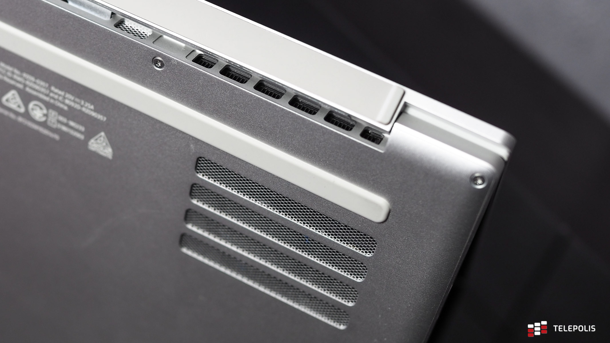 Razer Book 13 – mały laptop z ekranem 4K HDR, który uzależnia
