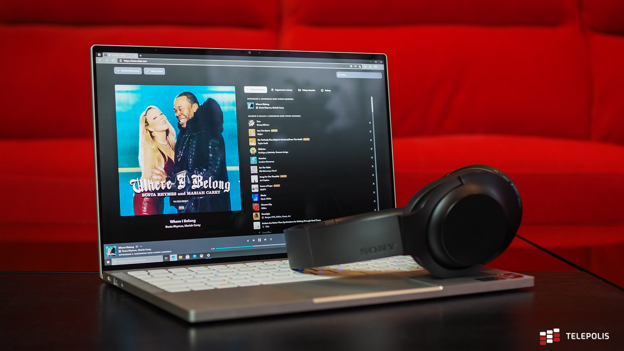 Razer Book 13 – mały laptop z ekranem 4K HDR, który uzależnia