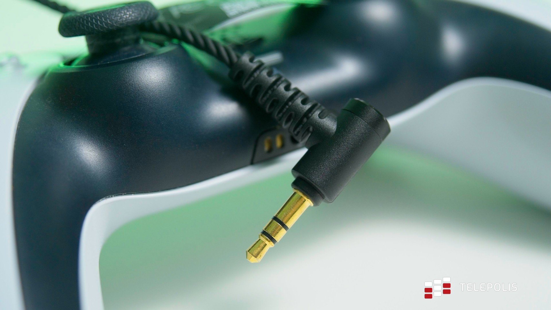 Razer Moray to fajne słuchawki, których pewnie nie kupisz (test)