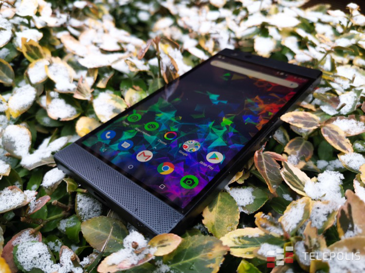 Razer Phone 2 - świetny smartfon do gier, a do tego obłędny dźwięk