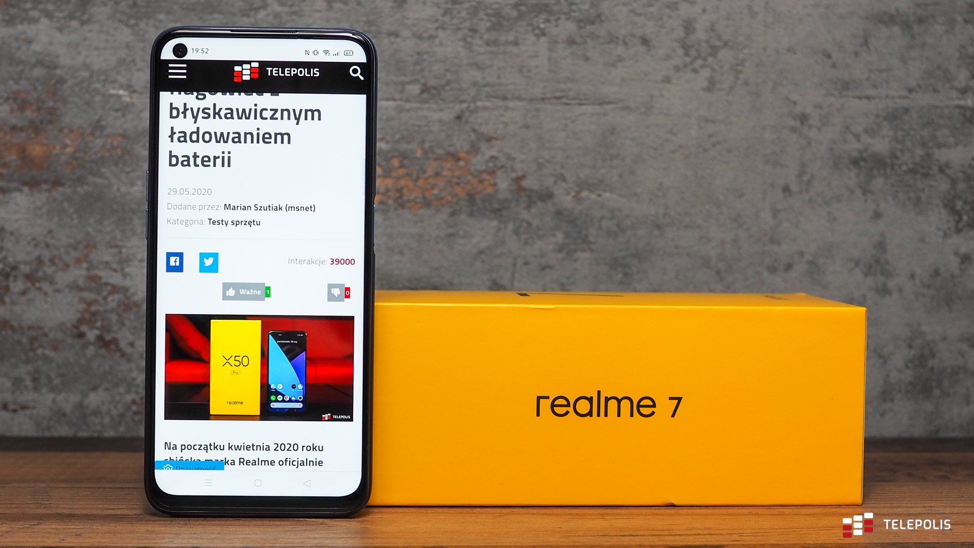 Nocna promocja w Play: Realme 7 taniej o 150 zł