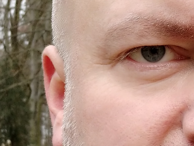 Fotopojedynek: Redmi Note 7 vs Honor View20. Czy produkt firmy Xiaomi poradzi sobie ze znacznie droższym konkurentem?