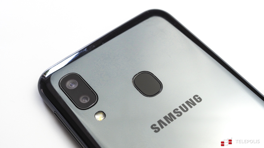 Samsung Galaxy A20e - test niedużego telefonu ze świetnym interfejsem