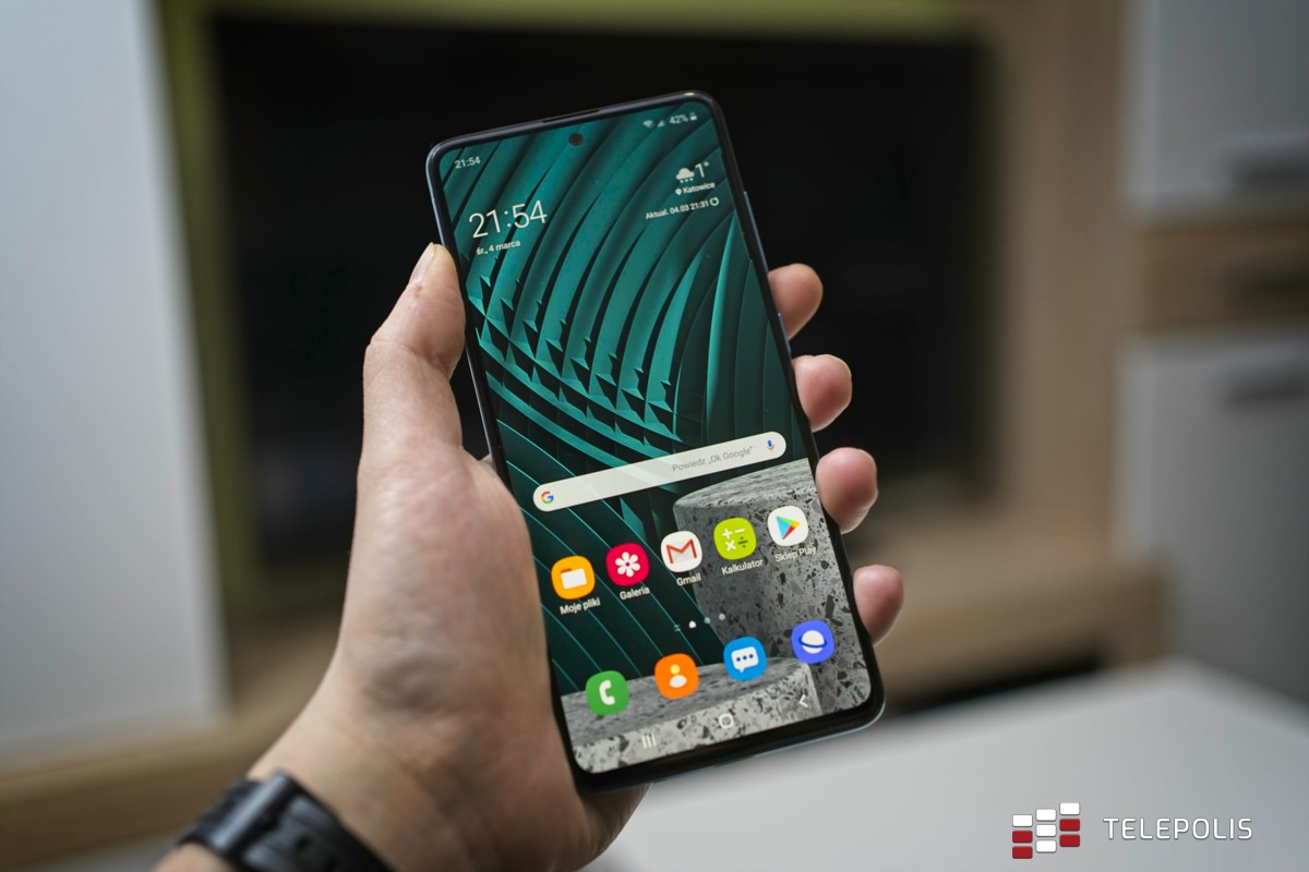 Samsung Galaxy A51 - najbardziej rozchwytywany smartfon tego sezonu?