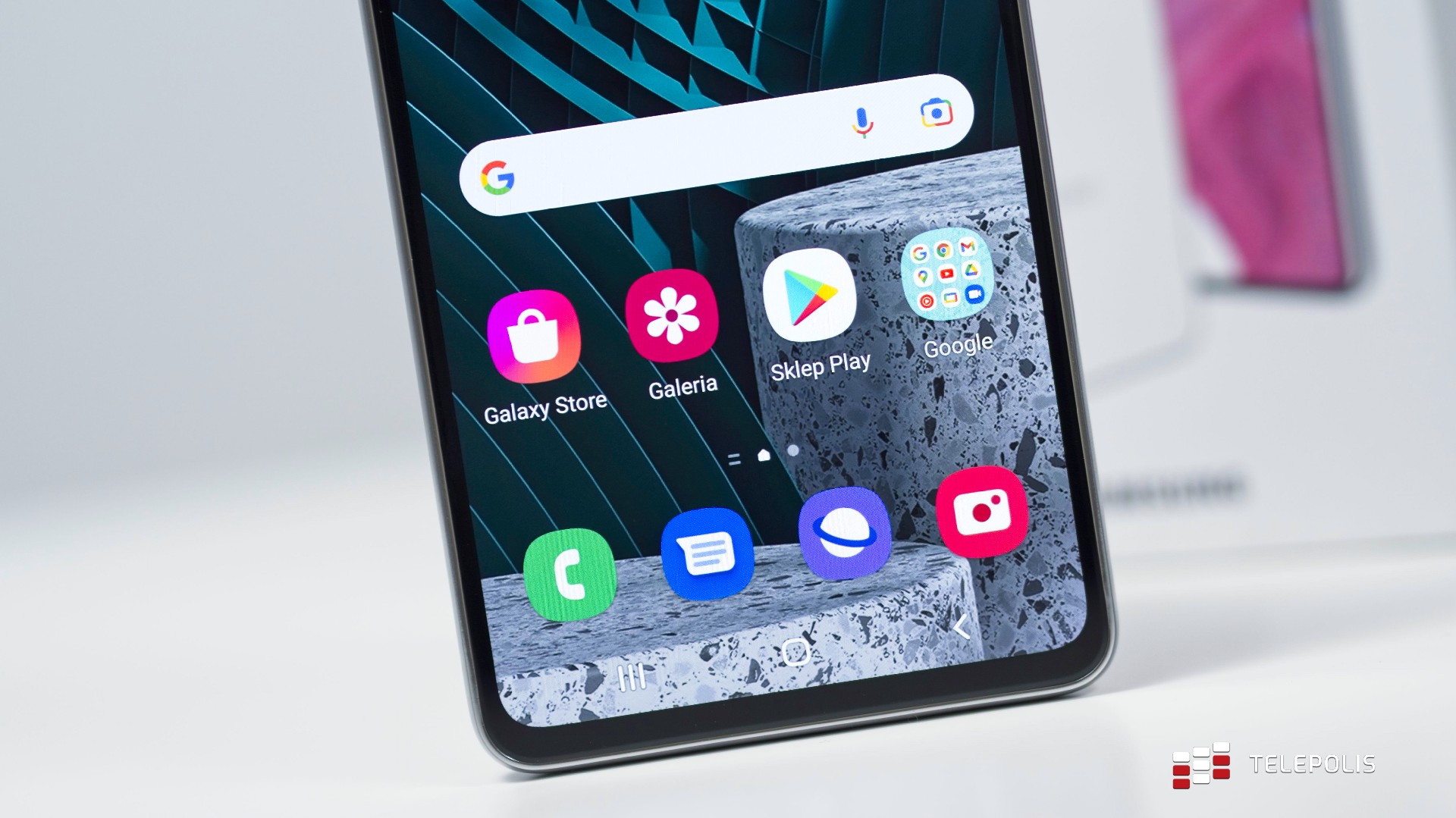 Samsung Galaxy A53 - telefon tak dobry, że kupiłem go żonie (test)
