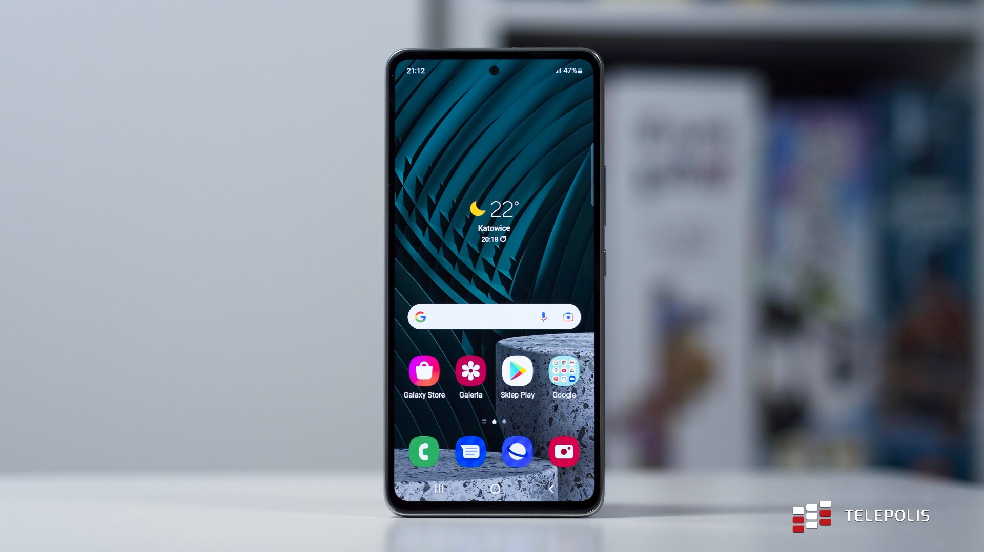 Samsung Galaxy A53 - telefon tak dobry, że kupiłem go żonie (test)