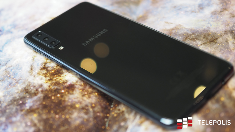 Test telefonu Samsung Galaxy A7 (2018) - koreański producent dołącza do producentów smartfonów z potrójnym aparatem na plecach