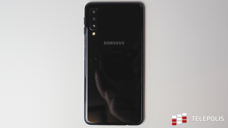 Test telefonu Samsung Galaxy A7 (2018) - koreański producent dołącza do producentów smartfonów z potrójnym aparatem na plecach
