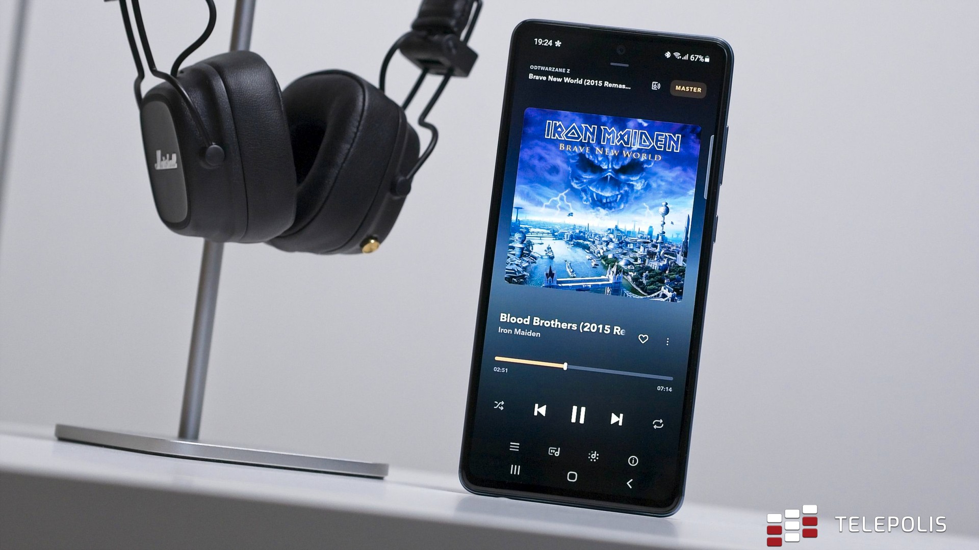 Samsung Galaxy A72 - świetny telefon czy skok na kasę?