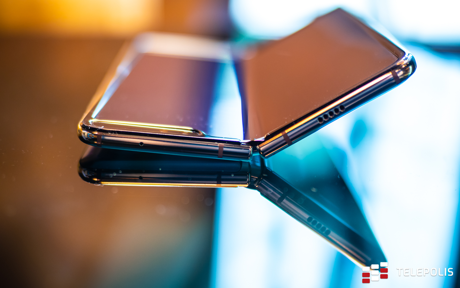 Samsung Galaxy Fold - jak ja go pragnę! Miałem hejtować, nie potrafię