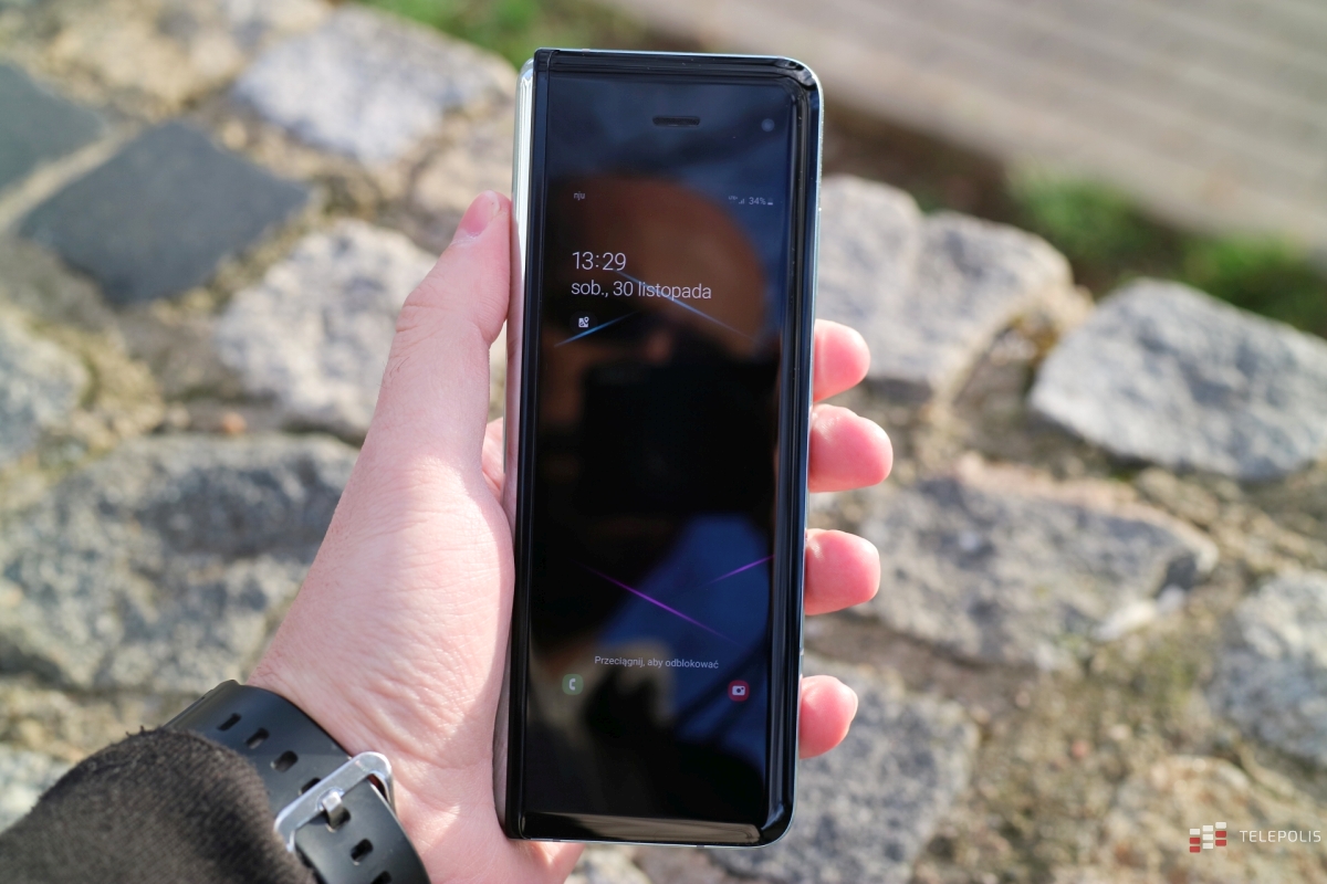 Galaxy Fold to więcej niż smartfon. Recenzja składanego Samsunga