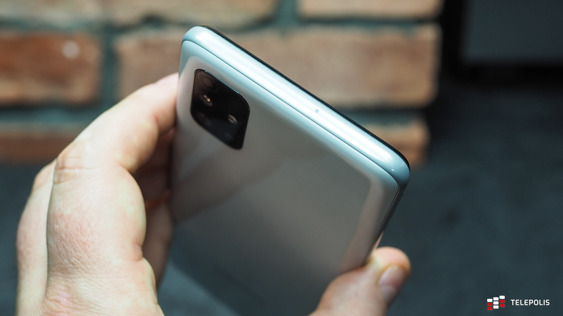 Samsung Galaxy M51 - dobry telefon z genialną baterią