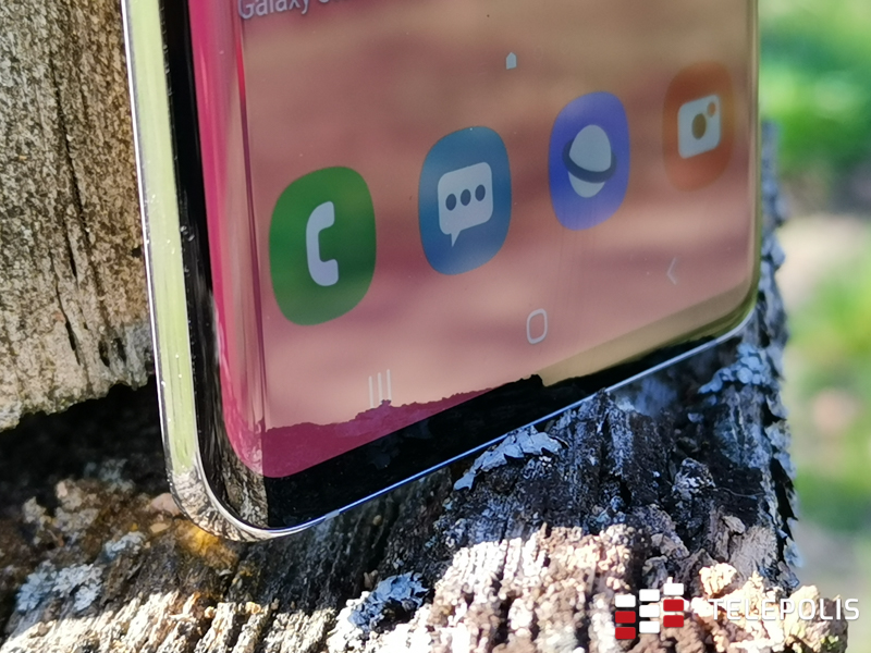 Samsung Galaxy S10 - recenzja przewidywalnie dobrego smartfonu