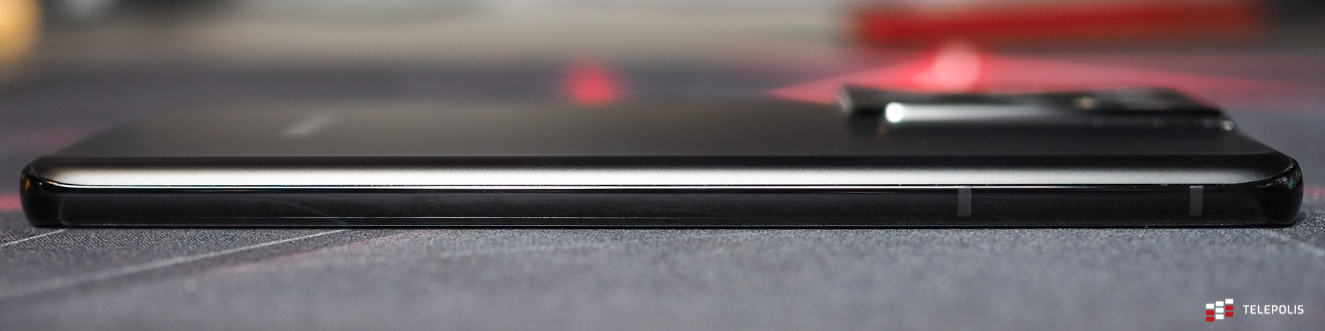 Samsung Galaxy S21 Ultra 5G - flagowy telefon o ogromnych możliwościach