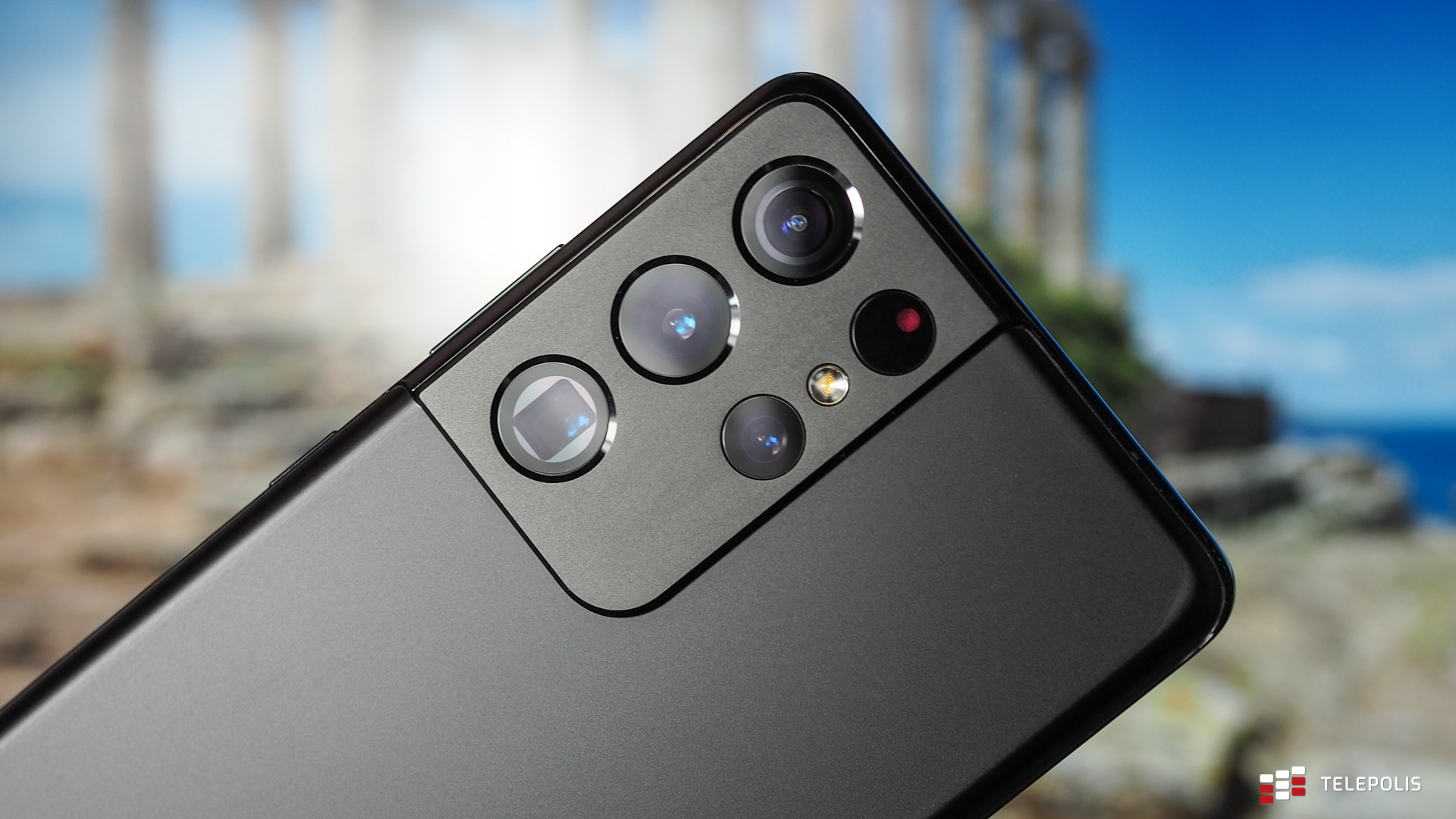 Samsung Galaxy S21 Ultra 5G - flagowy telefon o ogromnych możliwościach