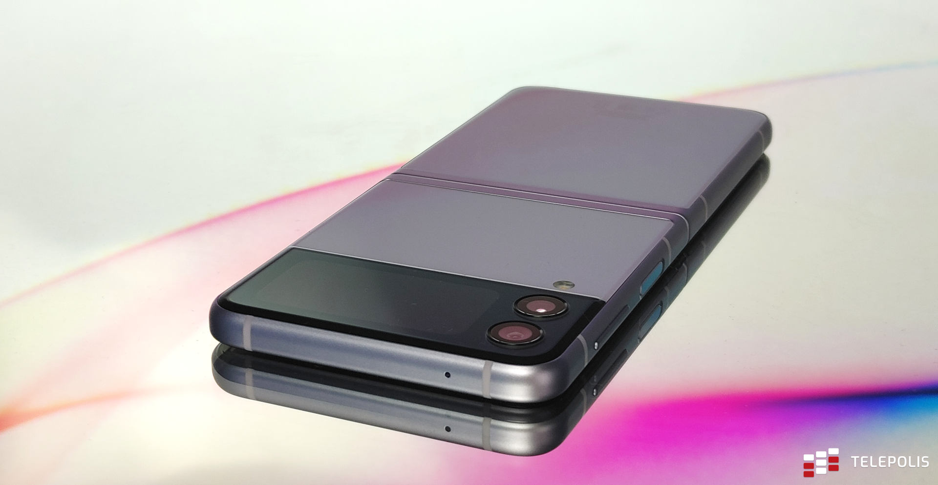 Samsung Galaxy Z Flip3 5G: rozkładany smartfon jeszcze bliżej ideału