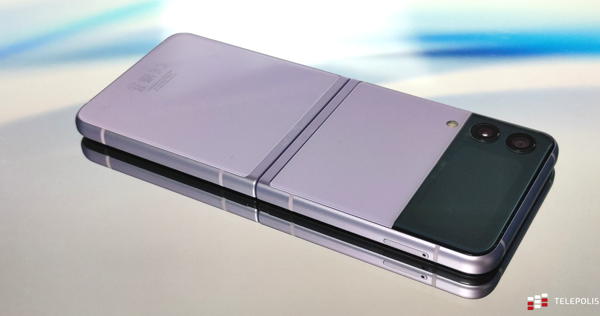 Samsung Galaxy Z Flip3 5G: rozkładany smartfon jeszcze bliżej ideału