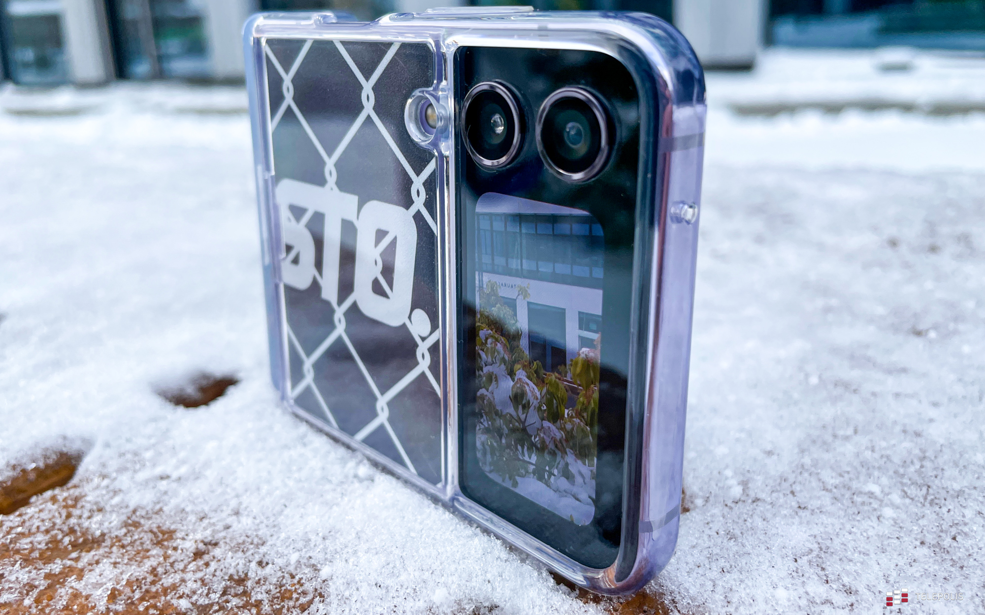 Samsung nie pęka. Galaxy Z Flip4 po kwartale (test)