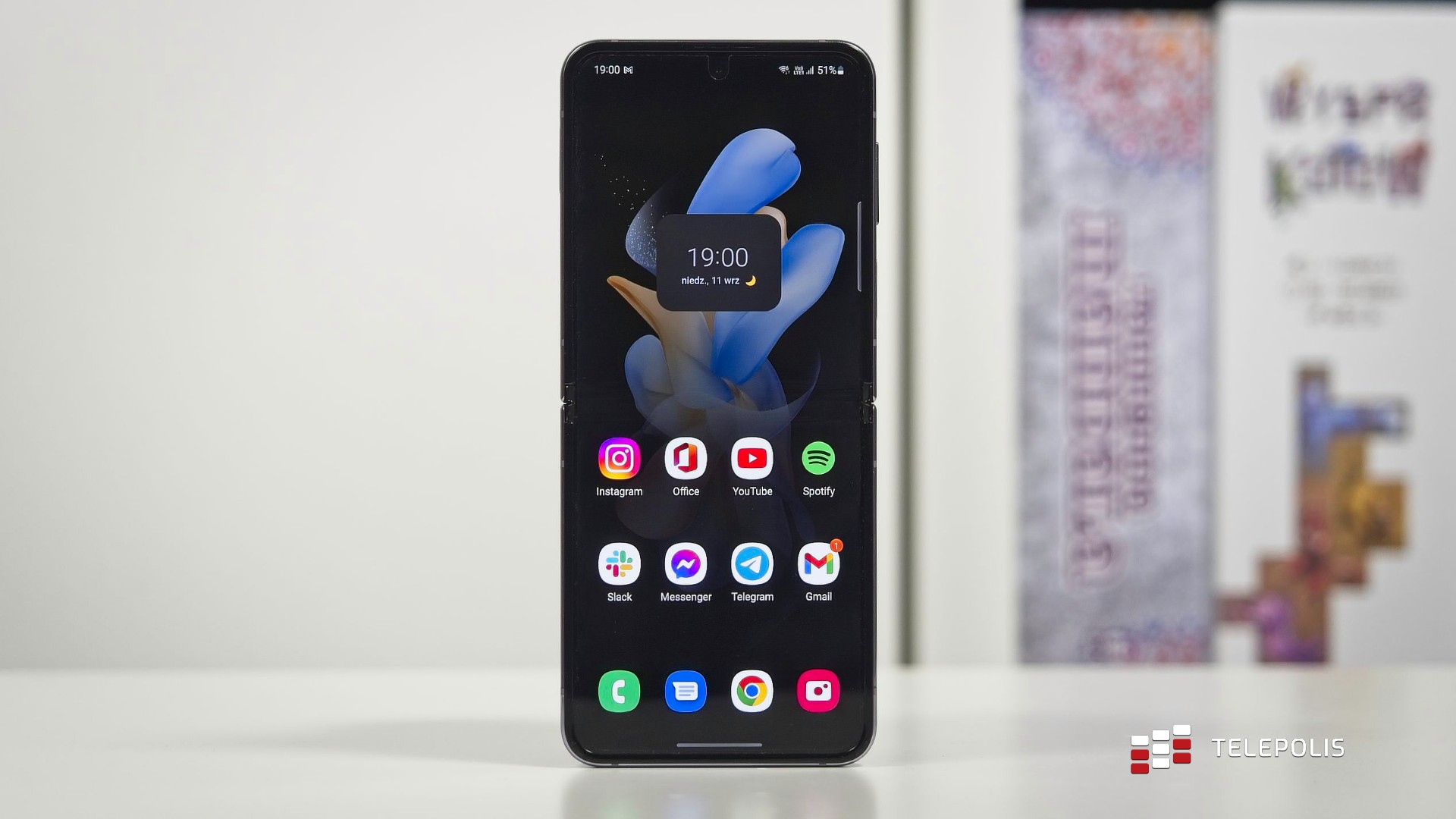 Samsung Galaxy Z Flip4 – test. Składak, który poskładał konkurencję