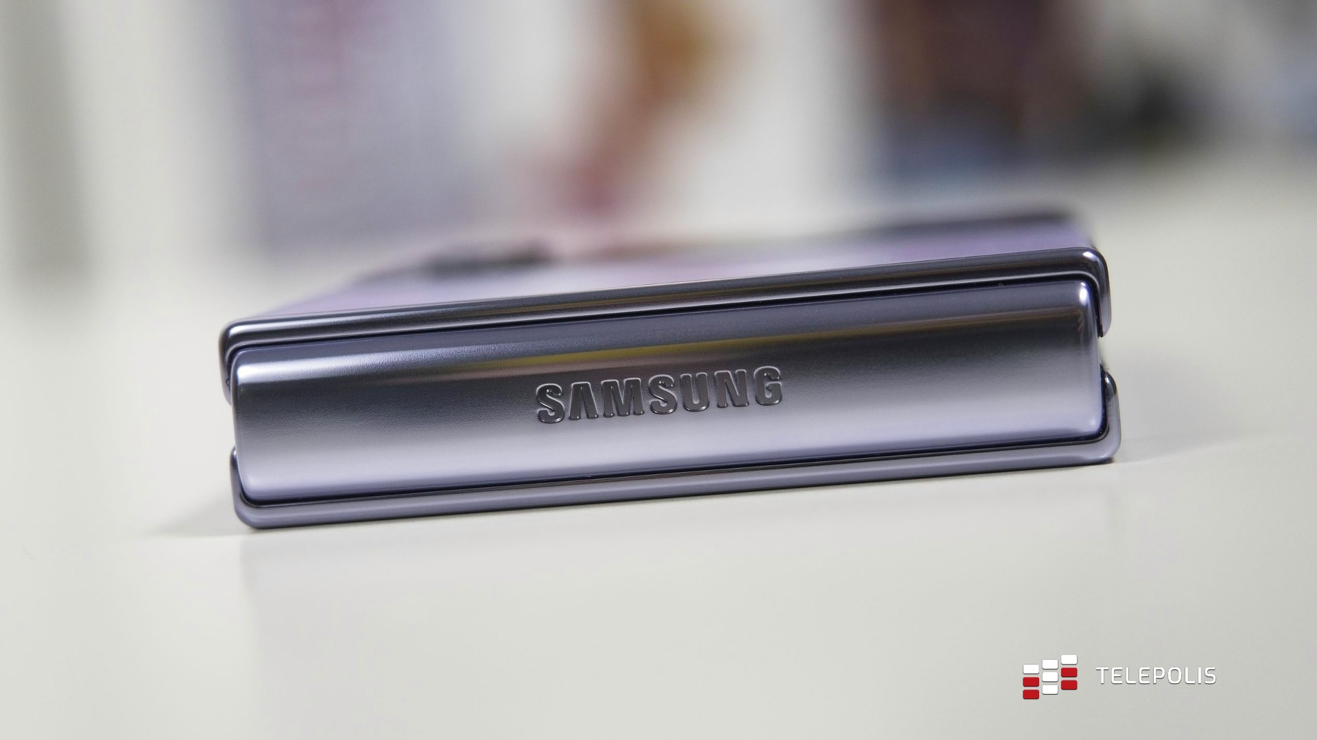 Samsung Galaxy Z Flip4 – test. Składak, który poskładał konkurencję