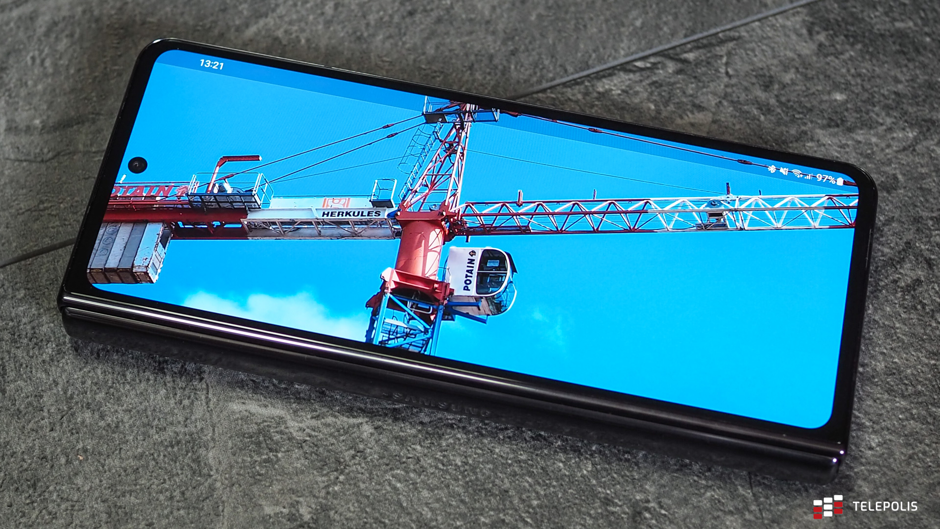 Samsung Galaxy Z Fold4 – koreański “składak” jest coraz lepszy (test)