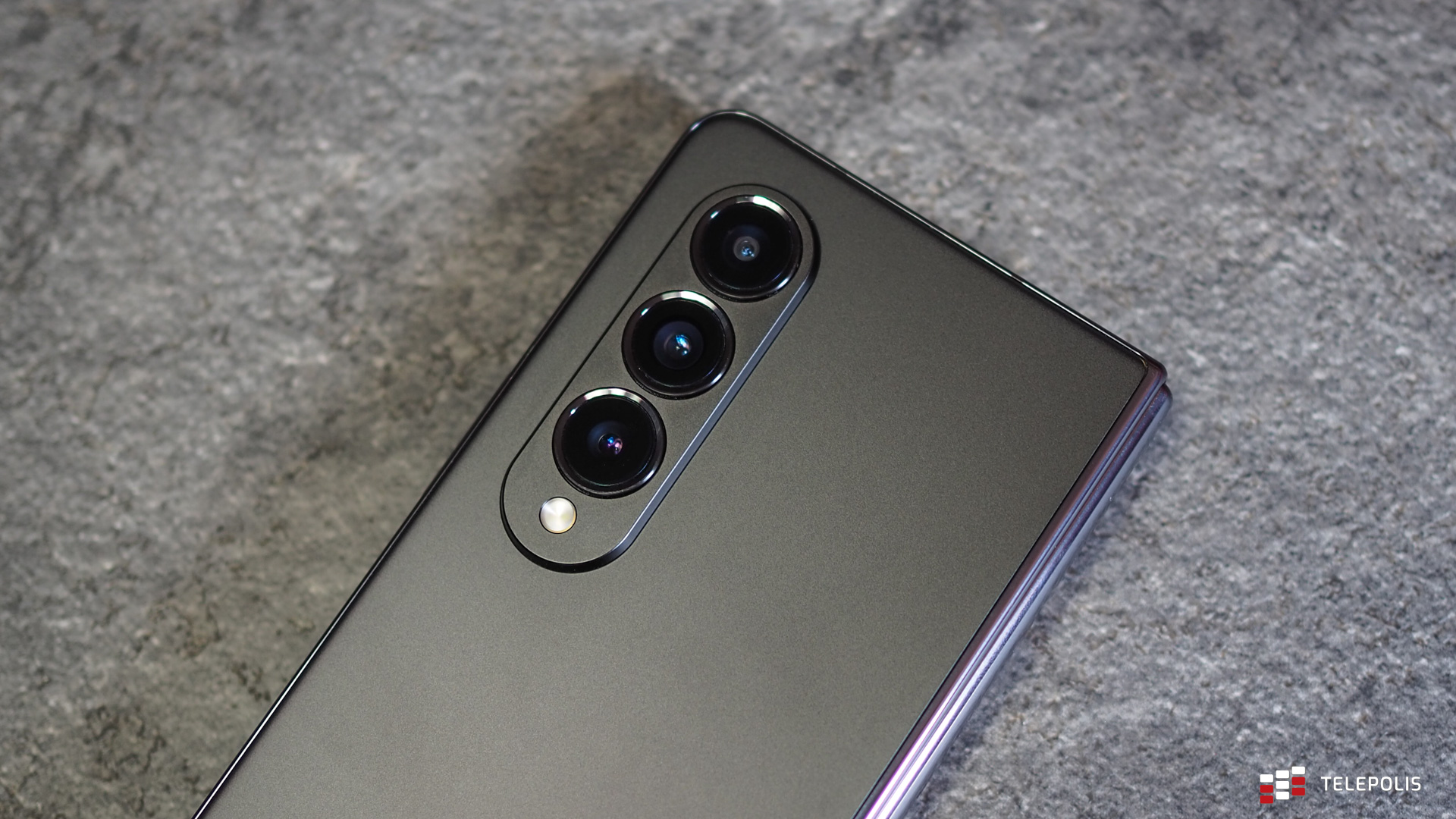 Samsung Galaxy Z Fold4 – koreański “składak” jest coraz lepszy (test)