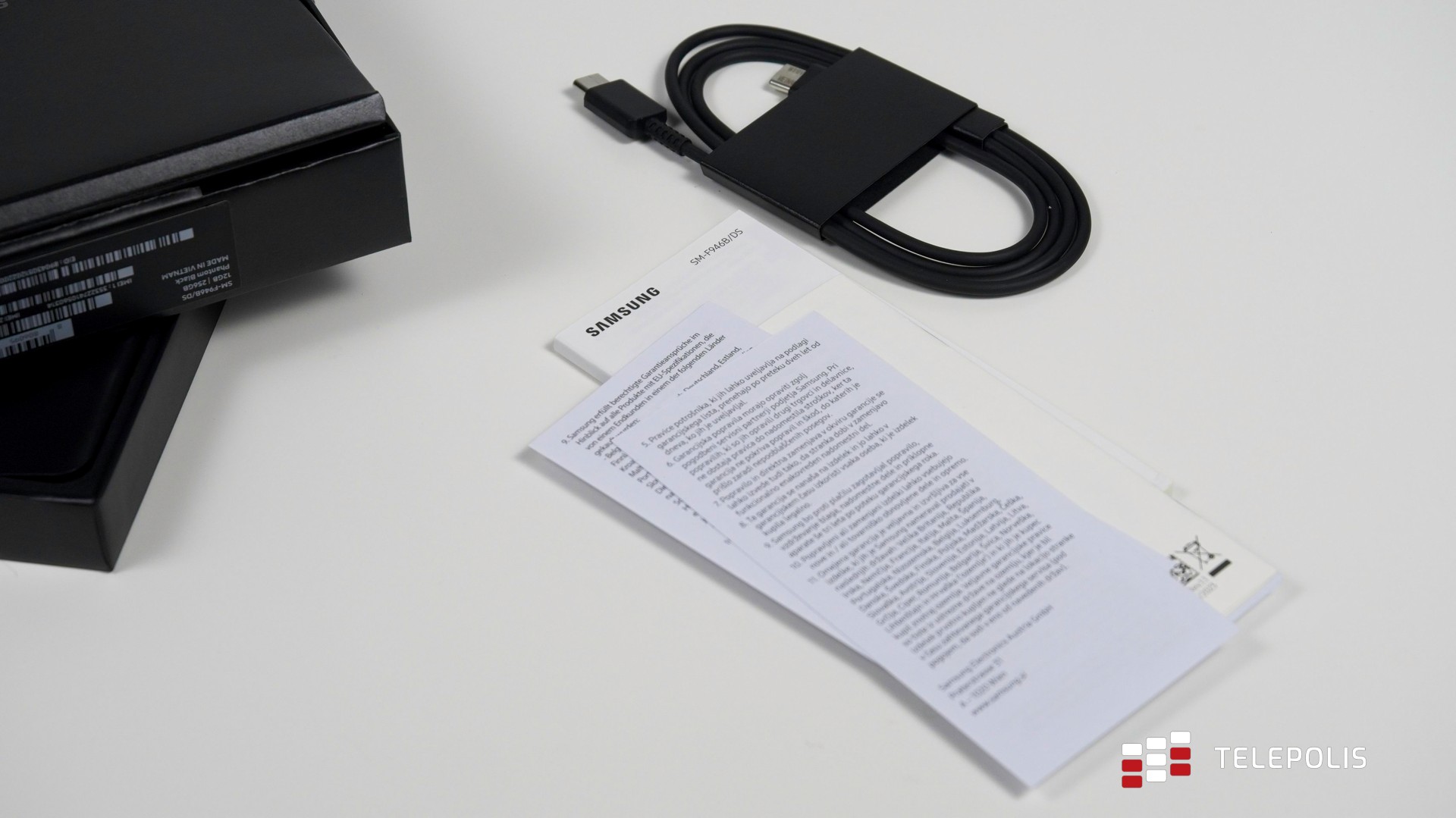 Samsung Galaxy Fold 5 – test. Telefon dla świra