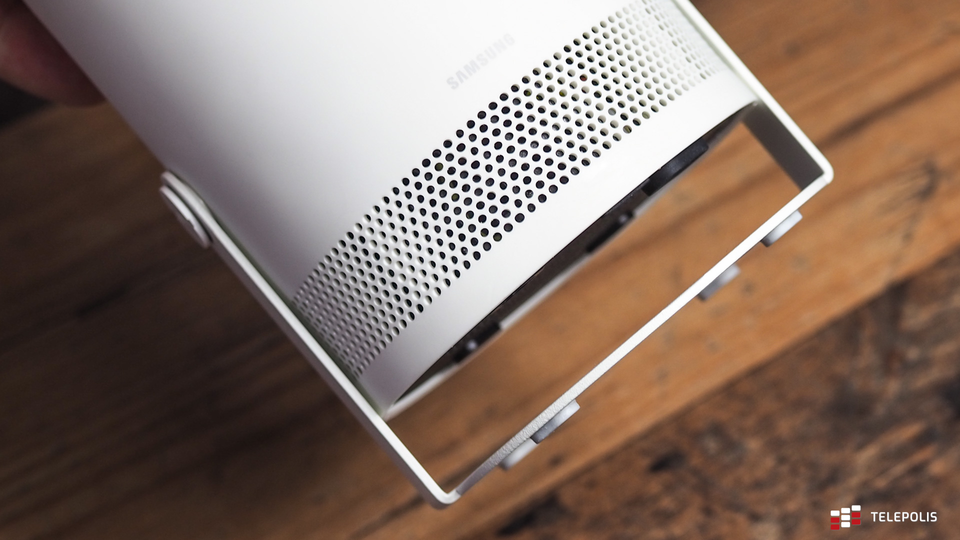 Samsung The Freestyle – tego jeszcze nie grali! Kosmiczny projektor