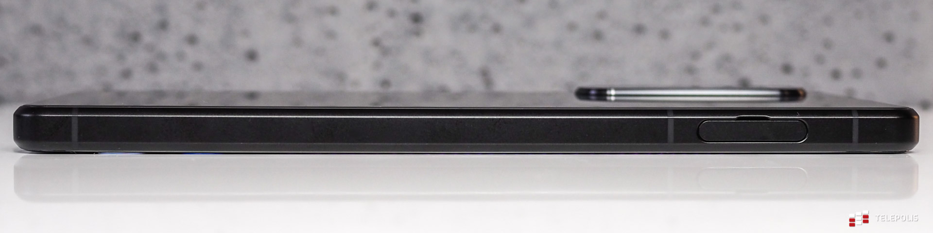 Sony Xperia 1 III – świetny smartfon dla tradycjonalistów