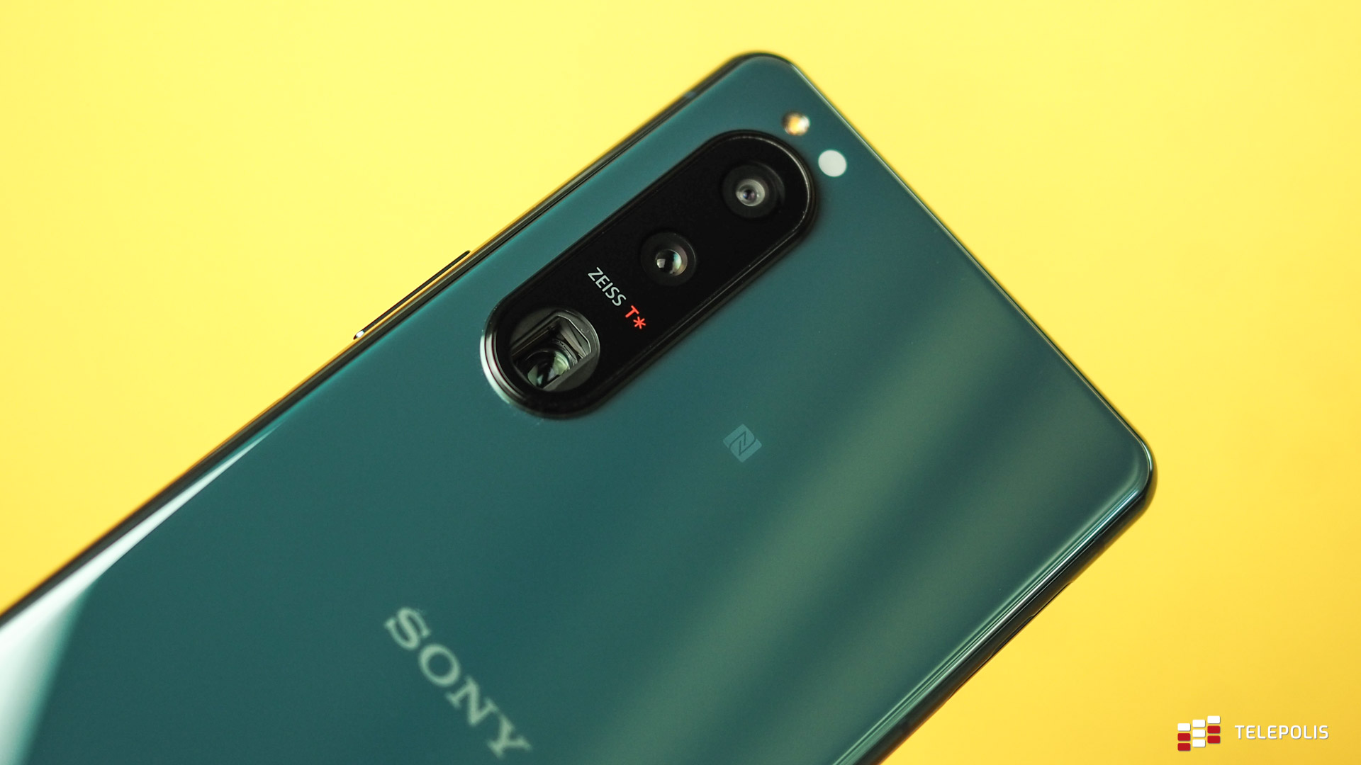 Sony Xperia 5 III – świetny telefon, który podąża własną drogą