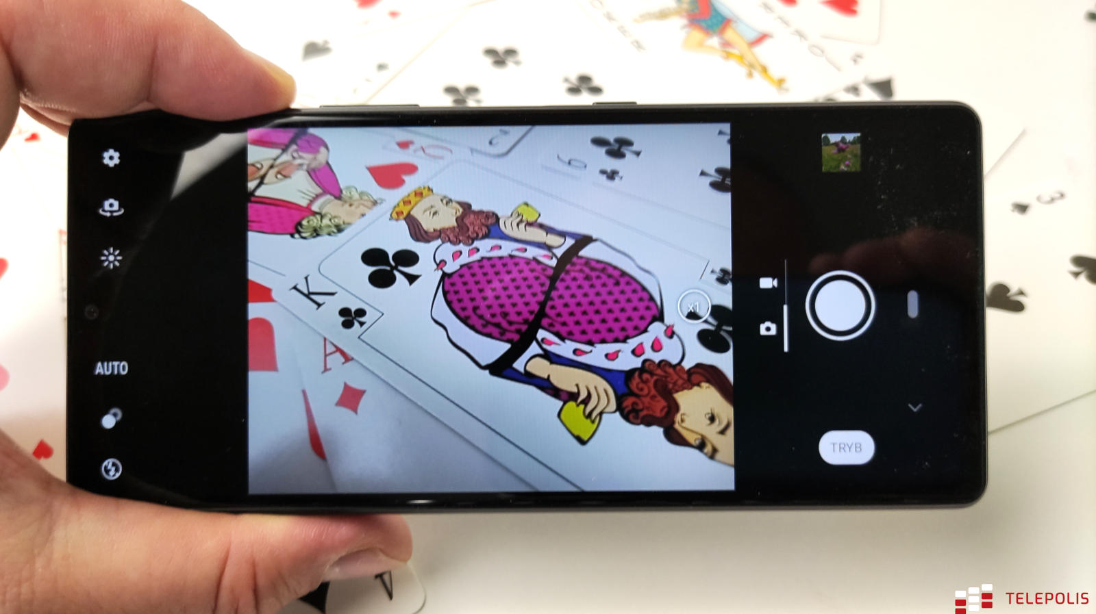 Test Sony Xperia L4: smukła elegancja i skromne wnętrze