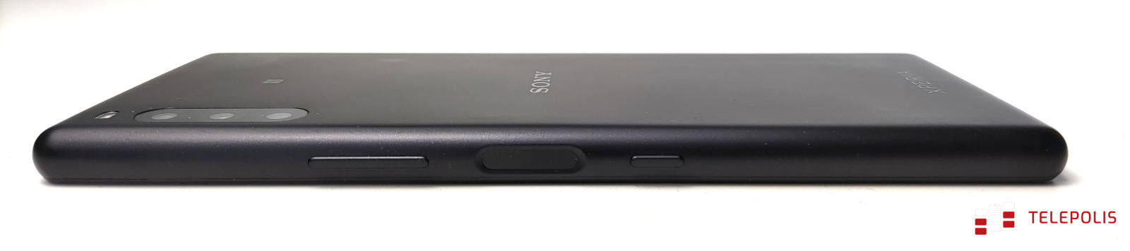 Test Sony Xperia L4: smukła elegancja i skromne wnętrze
