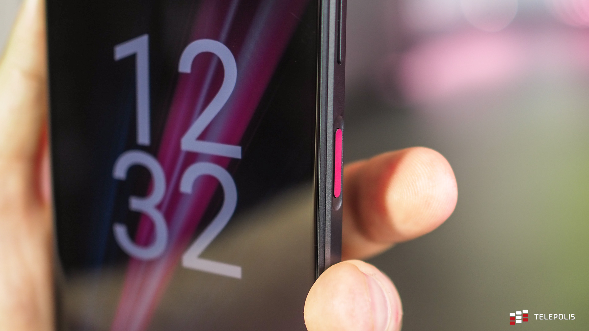 T-Mobile ma własny smartfon. Sprawdziłem, ile ten sprzęt jest wart