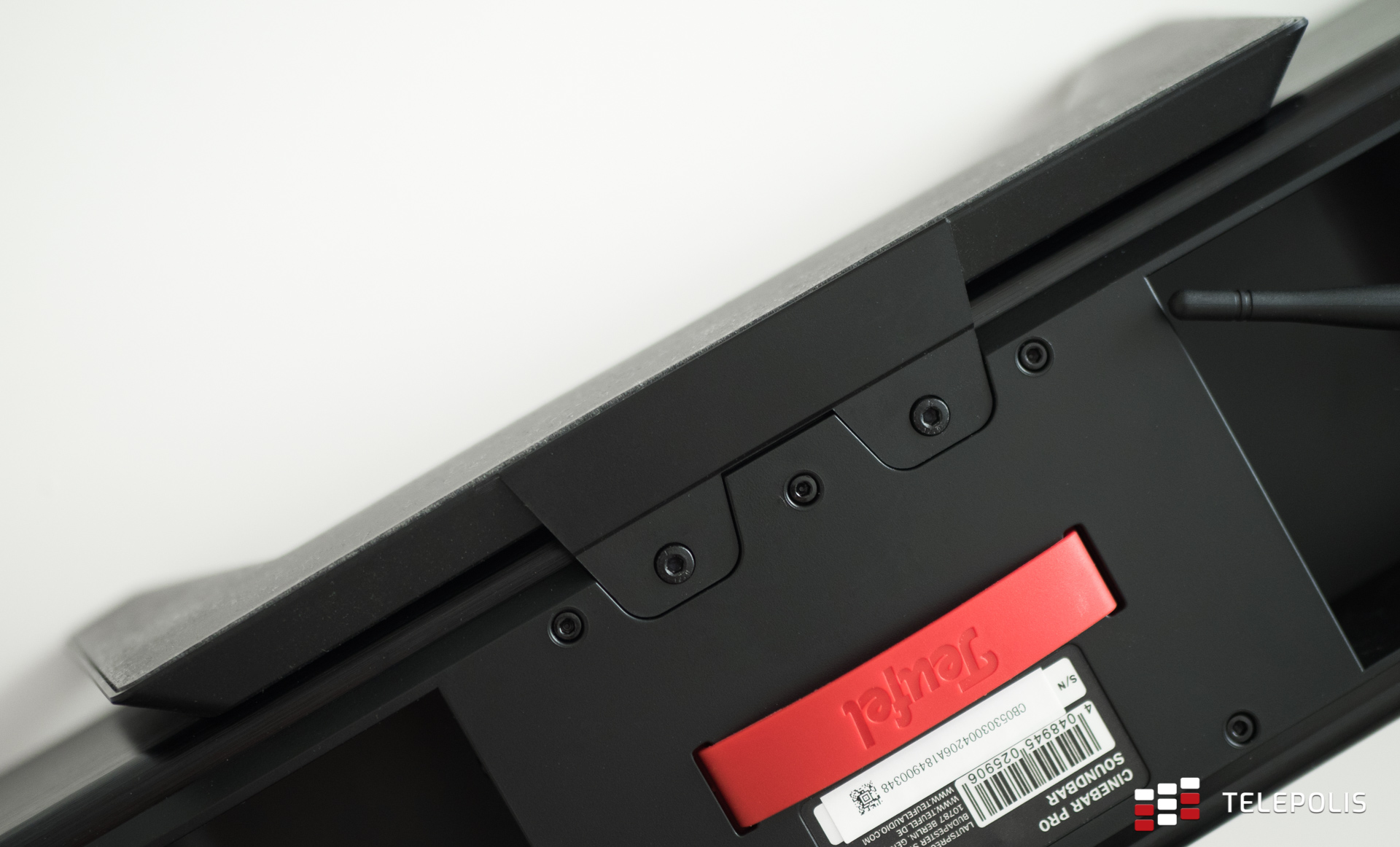 Teufel Cinebar Pro Surround "4.1-Set" - soundbar marzeń rozgromił mnie basem