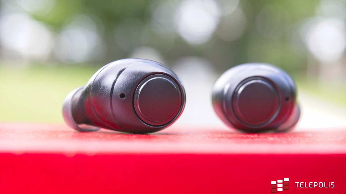 Test Tronsmart Onyx Free TWS - słuchawki z funkcją dezynfekcji? Tego jeszcze nie było!