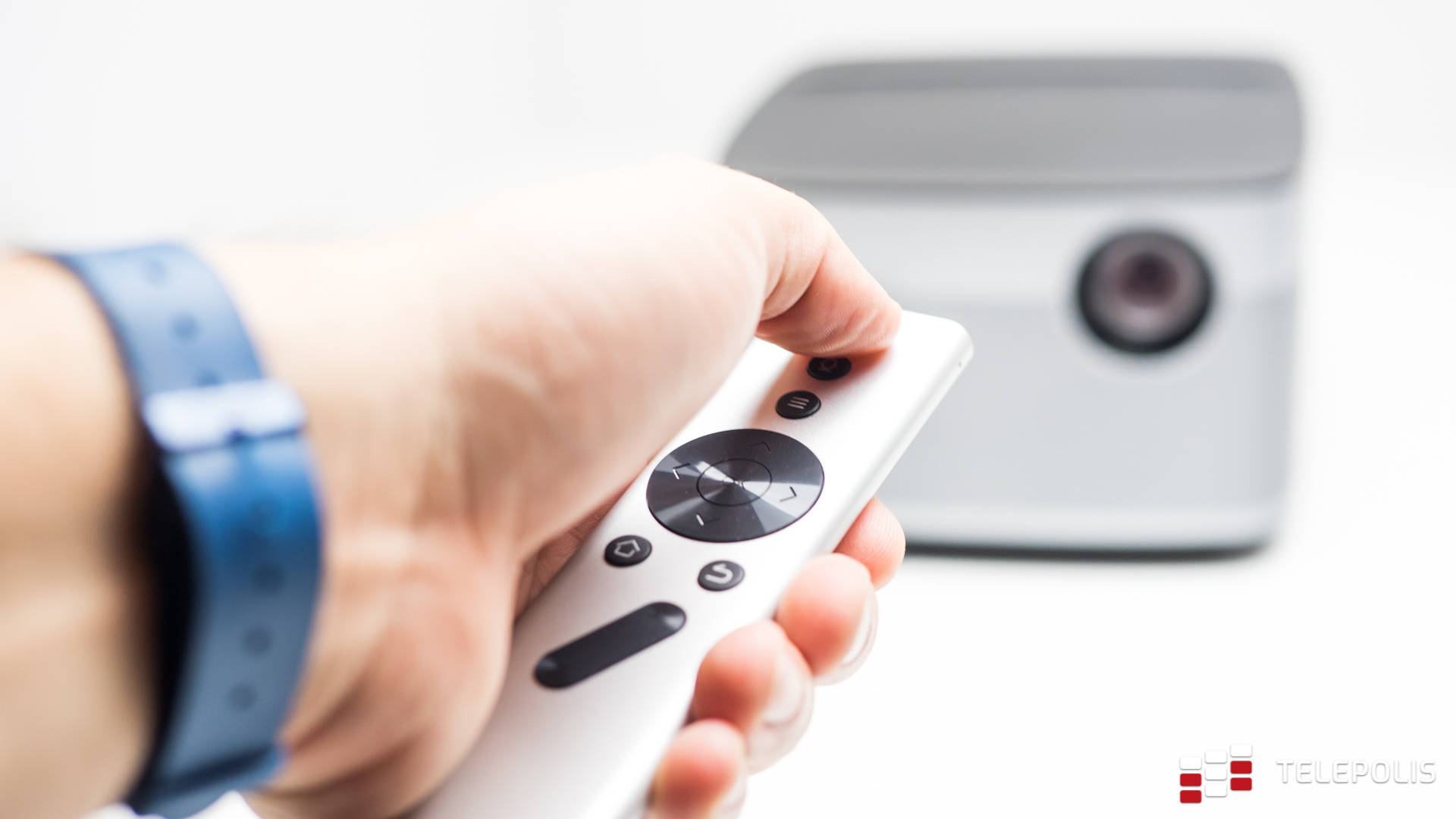 Recenzja XGIMI H1 – Xiaomi świata projektorów z nagłośnieniem Harman Kardon