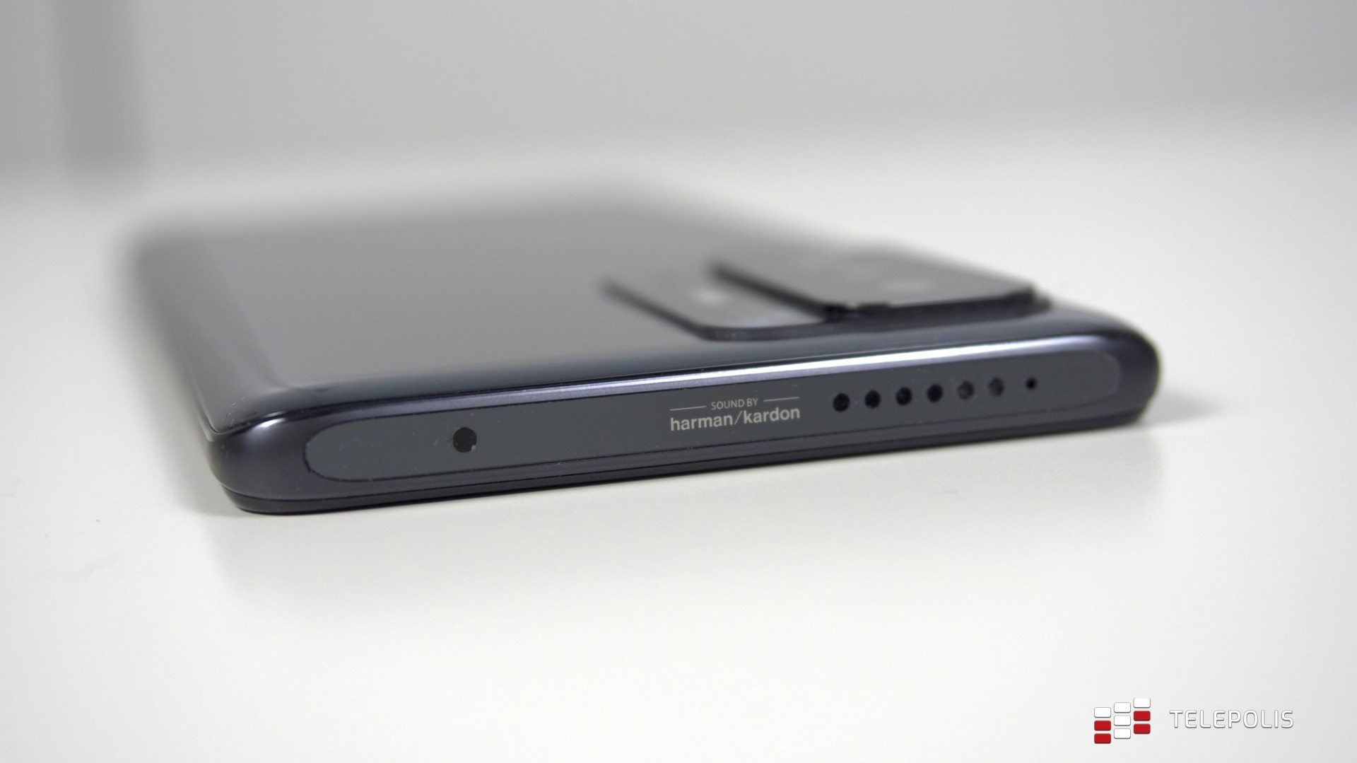 Xiaomi 11T Pro  - telefon, przy którym flagowce nie mają sensu