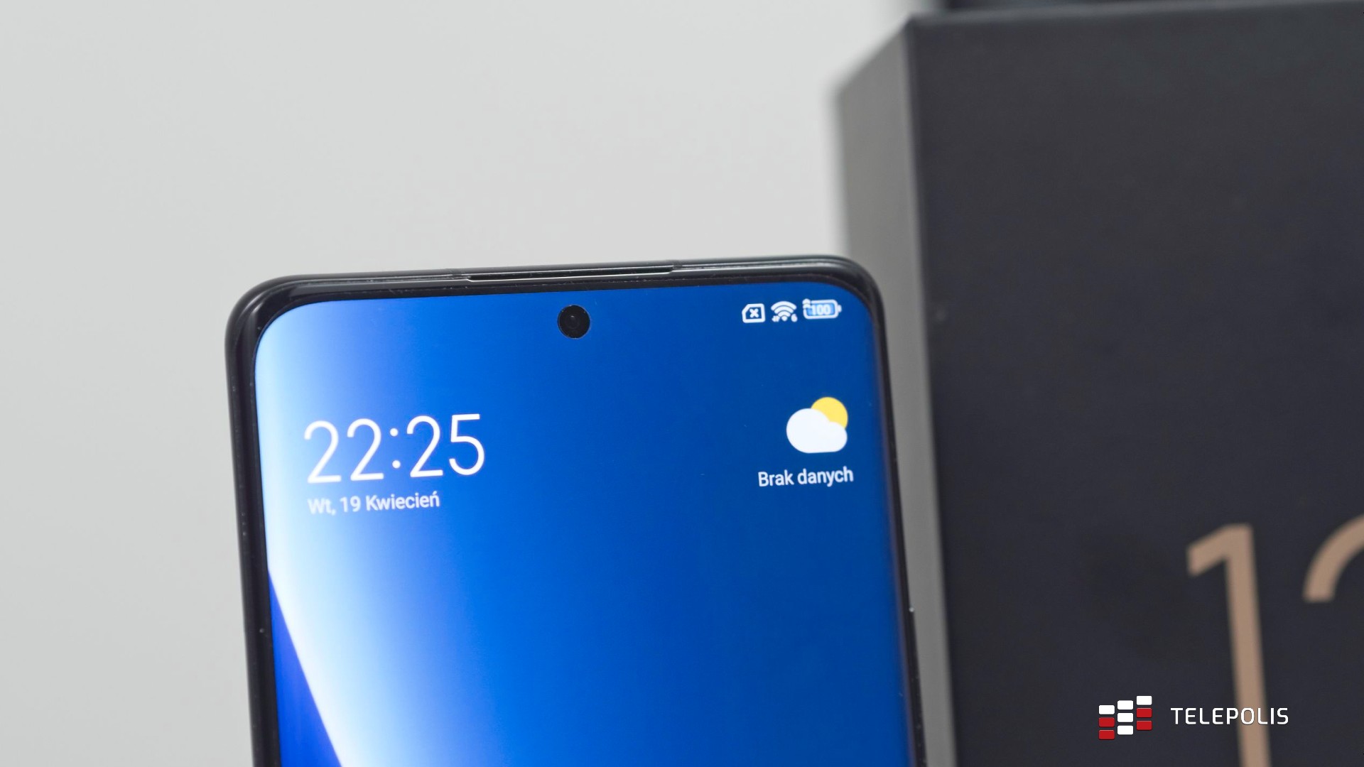 Xiaomi znowu to zrobiło! Stworzyło telefon idealny... i go popsuło