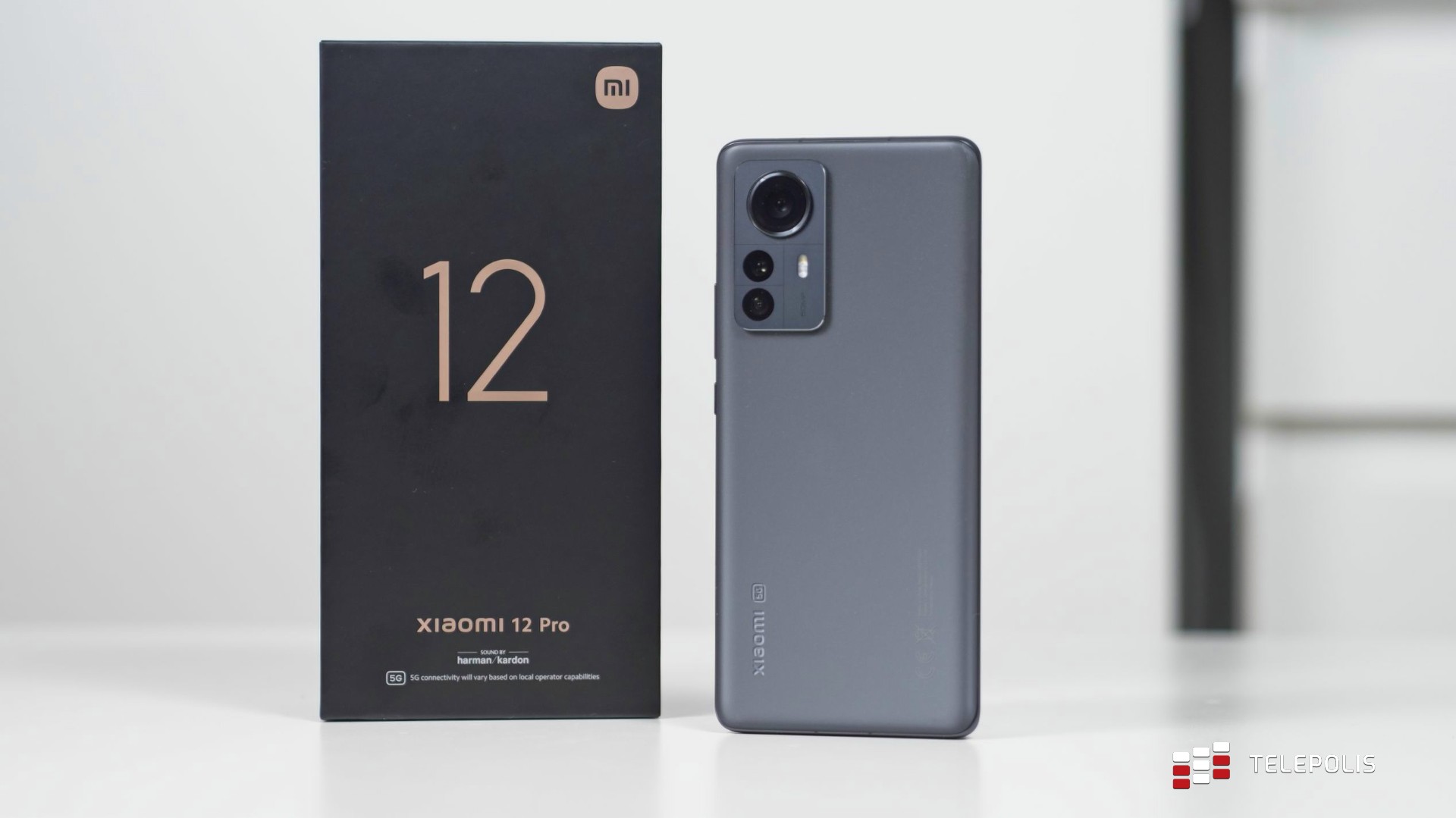 Xiaomi znowu to zrobiło! Stworzyło telefon idealny... i go popsuło