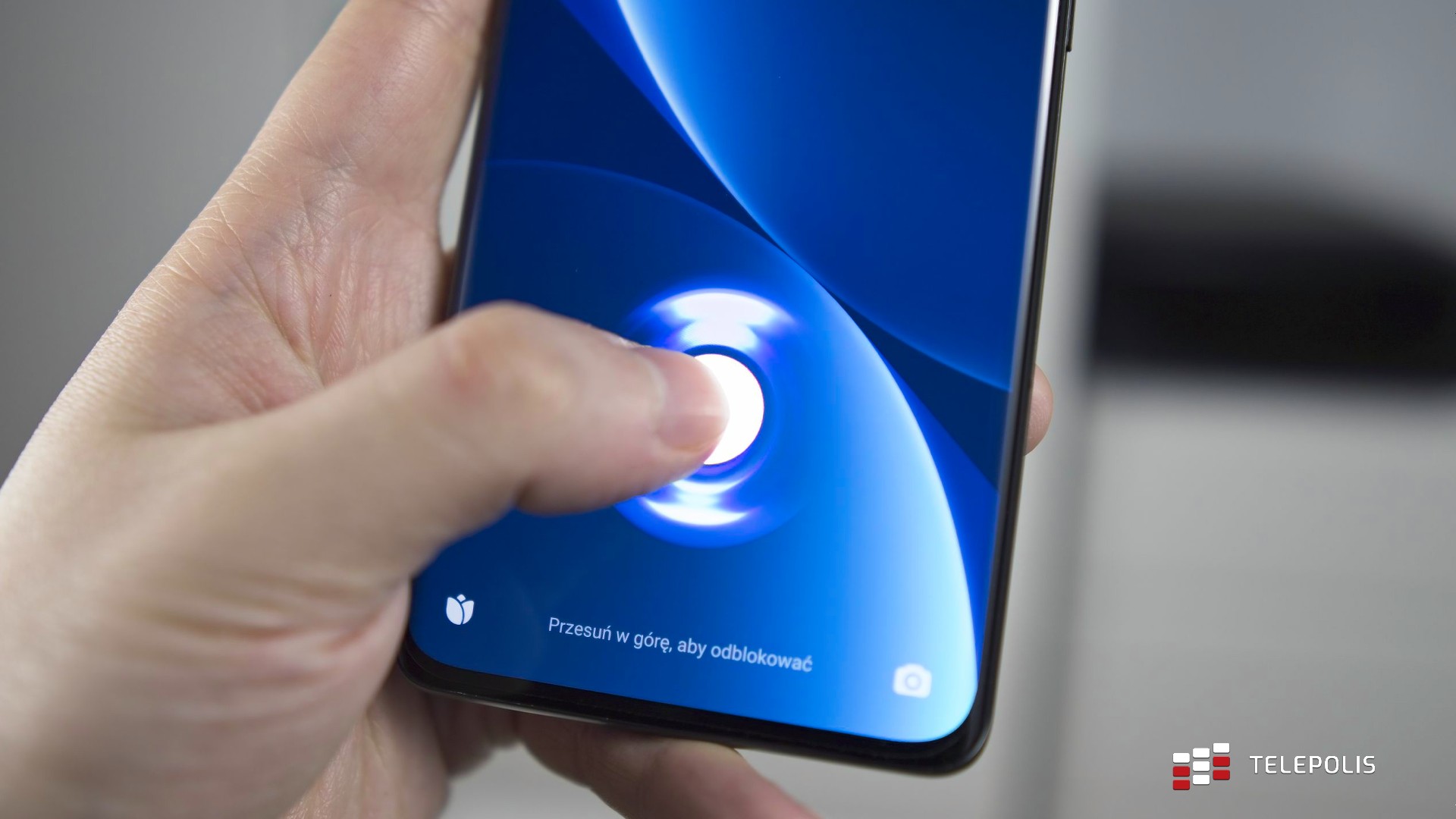 Xiaomi znowu to zrobiło! Stworzyło telefon idealny... i go popsuło