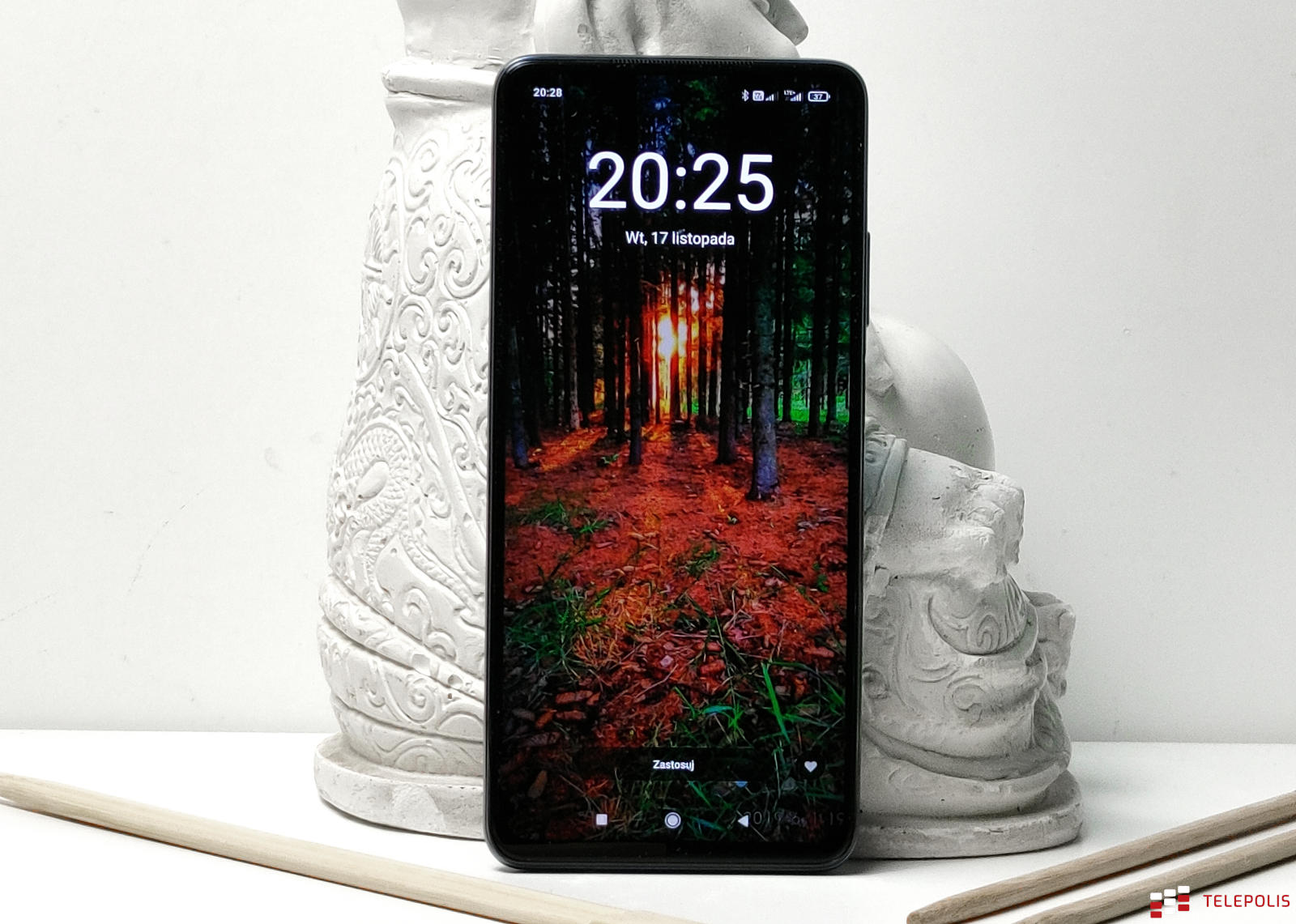 Xiaomi Mi 10T Lite 5G: tani i dobry, a do tego z 5G