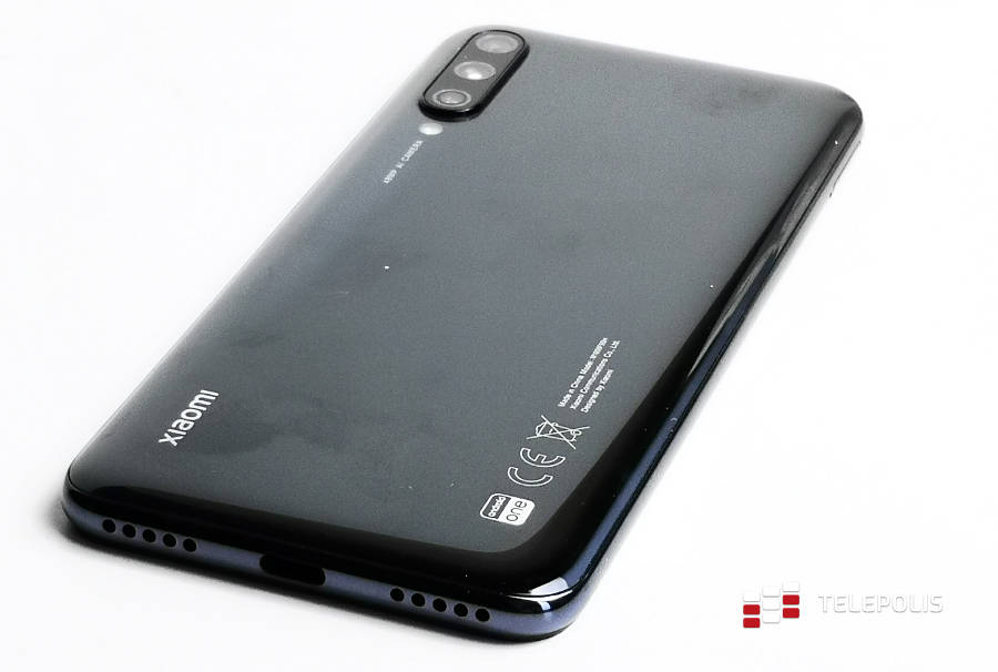 Xiaomi Mi A3 - test smartfonu z czystym Androidem. Bez MIUI lepszy?