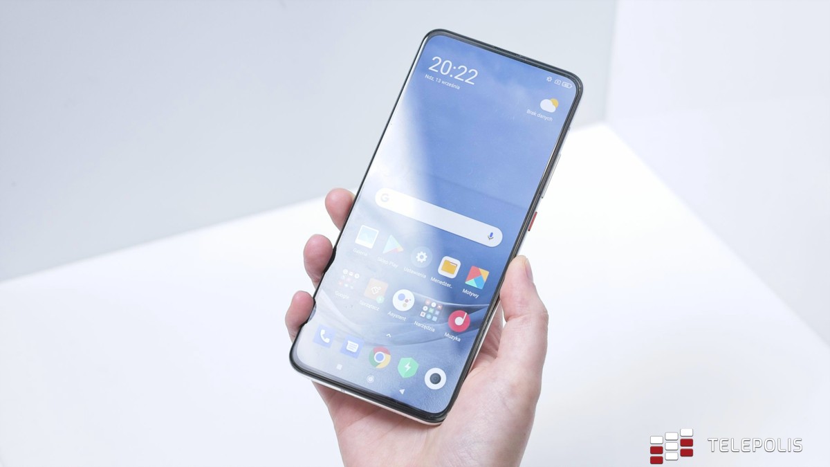 Xiaomi Poco F2 Pro - dowód, że nie warto przepłacać za flagowce