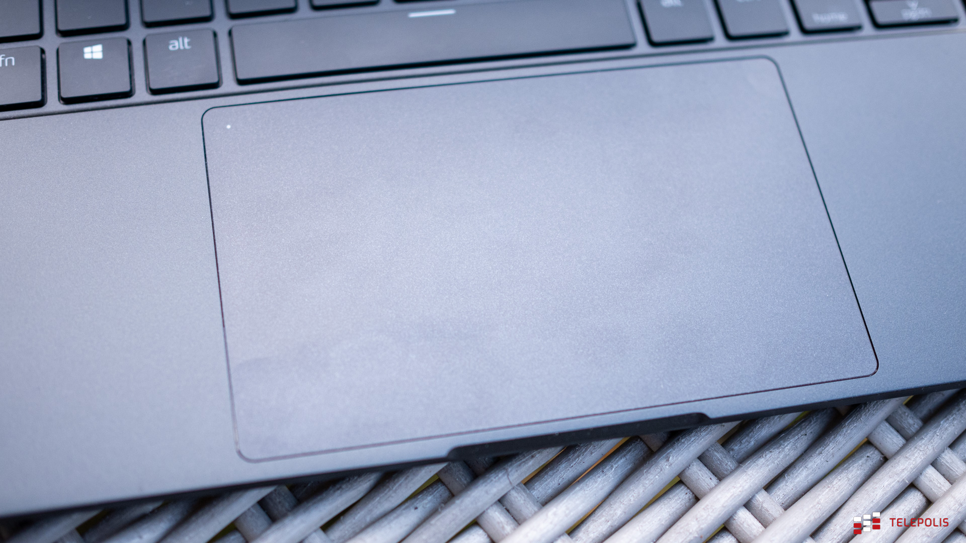 XPG Xenia 14 – test ultralekkiego laptopa z dużym potencjałem