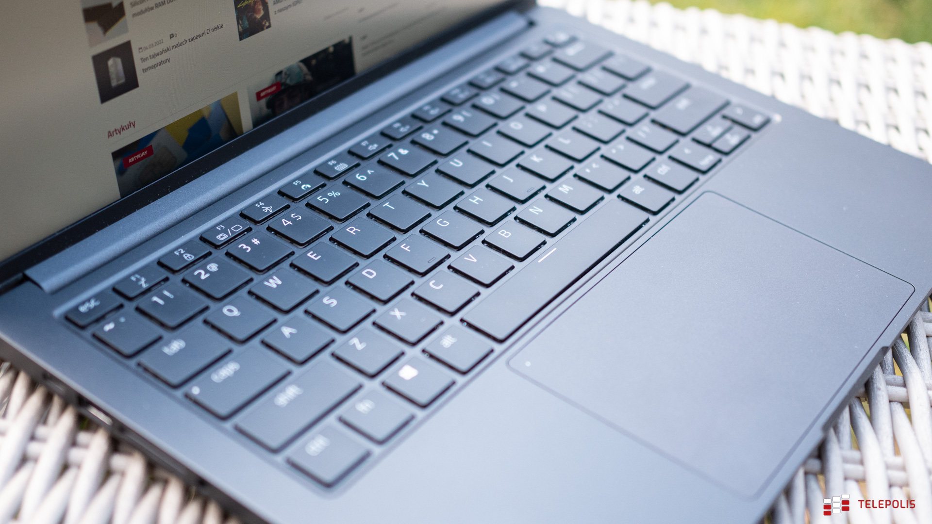 XPG Xenia 14 – test ultralekkiego laptopa z dużym potencjałem