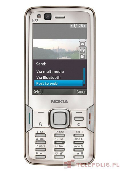 Nokia N82