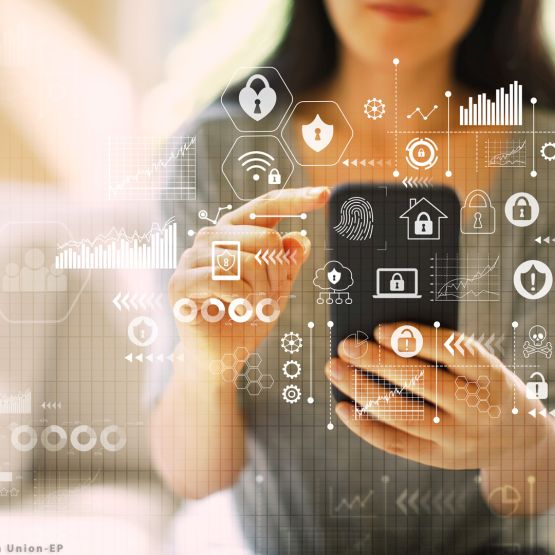 Sieć 5G jest bezpieczna dla zdrowia, ale teorii spiskowych nie da się zatrzymać