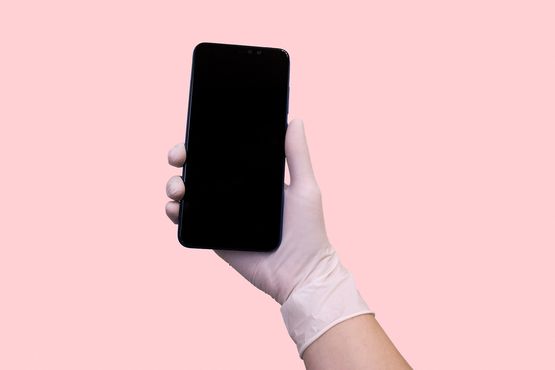 Aplikacja na Androida zamiast pomóc - szyfrowała telefon