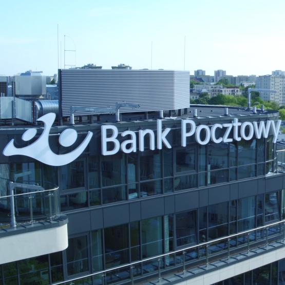Bank Pocztowy podnosi limit płatności zbliżeniowych kartą VISA
