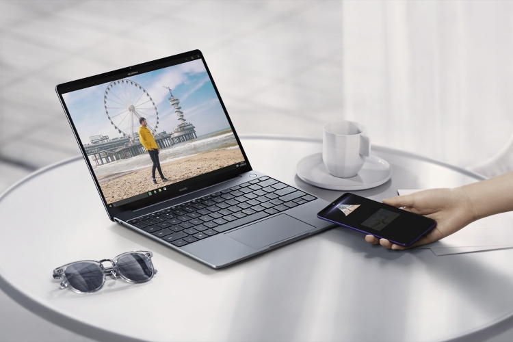 Smartfony Huaweia nie zginą, ale laptopy... Tu może być ciężko